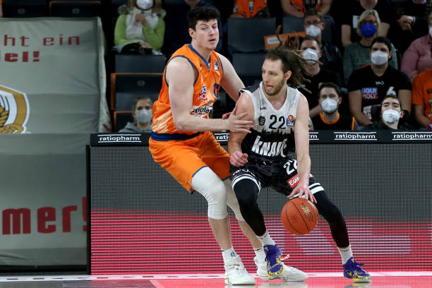 也让我们看 也让我们看