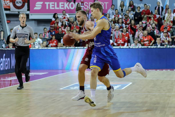 本场比赛球 本场比赛球