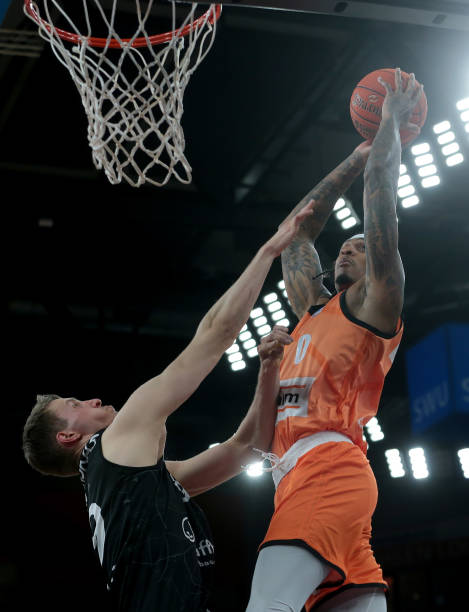 面对具备控 面对具备控